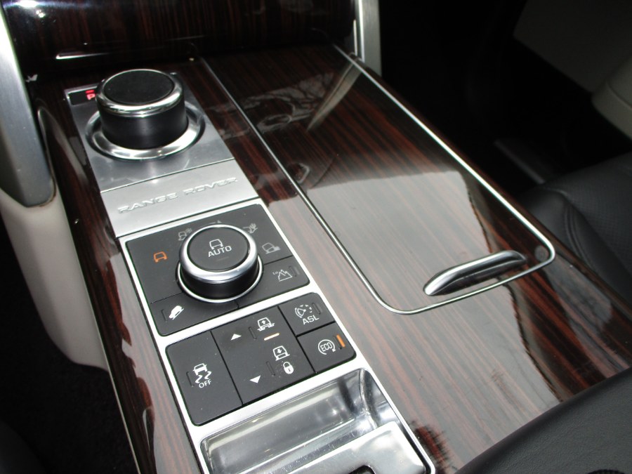 2014 Land Rover Range Rover 4WD 4dr HSE, available for sale in Massapequa, New York | South Shore Auto Brokers & Sales. Massapequa, New York 2014 Land Rover Range Rover 4WD 4dr HSE, available for sale in Massapequa, New York | South Shore Auto Brokers & Sales. Massapequa, New York