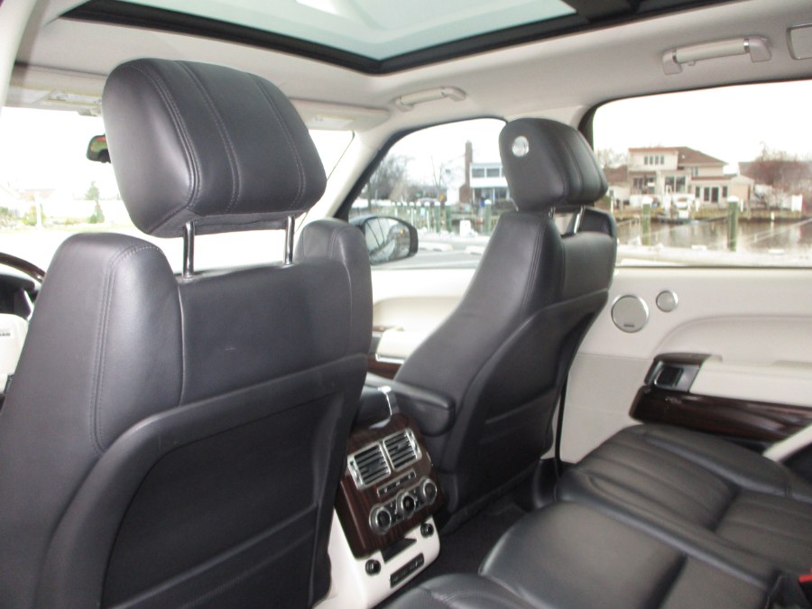 2014 Land Rover Range Rover 4WD 4dr HSE, available for sale in Massapequa, New York | South Shore Auto Brokers & Sales. Massapequa, New York 2014 Land Rover Range Rover 4WD 4dr HSE, available for sale in Massapequa, New York | South Shore Auto Brokers & Sales. Massapequa, New York