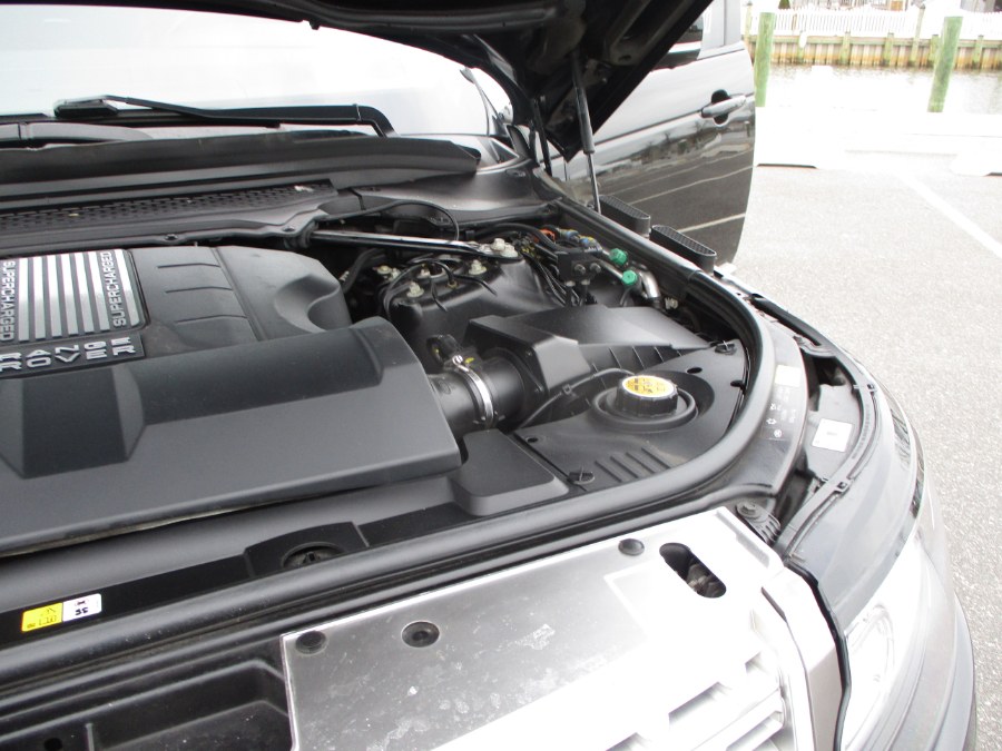 2014 Land Rover Range Rover 4WD 4dr HSE, available for sale in Massapequa, New York | South Shore Auto Brokers & Sales. Massapequa, New York 2014 Land Rover Range Rover 4WD 4dr HSE, available for sale in Massapequa, New York | South Shore Auto Brokers & Sales. Massapequa, New York