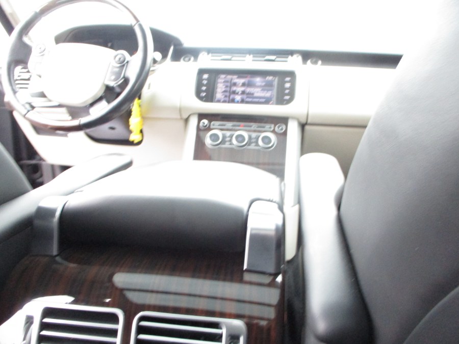 2014 Land Rover Range Rover 4WD 4dr HSE, available for sale in Massapequa, New York | South Shore Auto Brokers & Sales. Massapequa, New York 2014 Land Rover Range Rover 4WD 4dr HSE, available for sale in Massapequa, New York | South Shore Auto Brokers & Sales. Massapequa, New York
