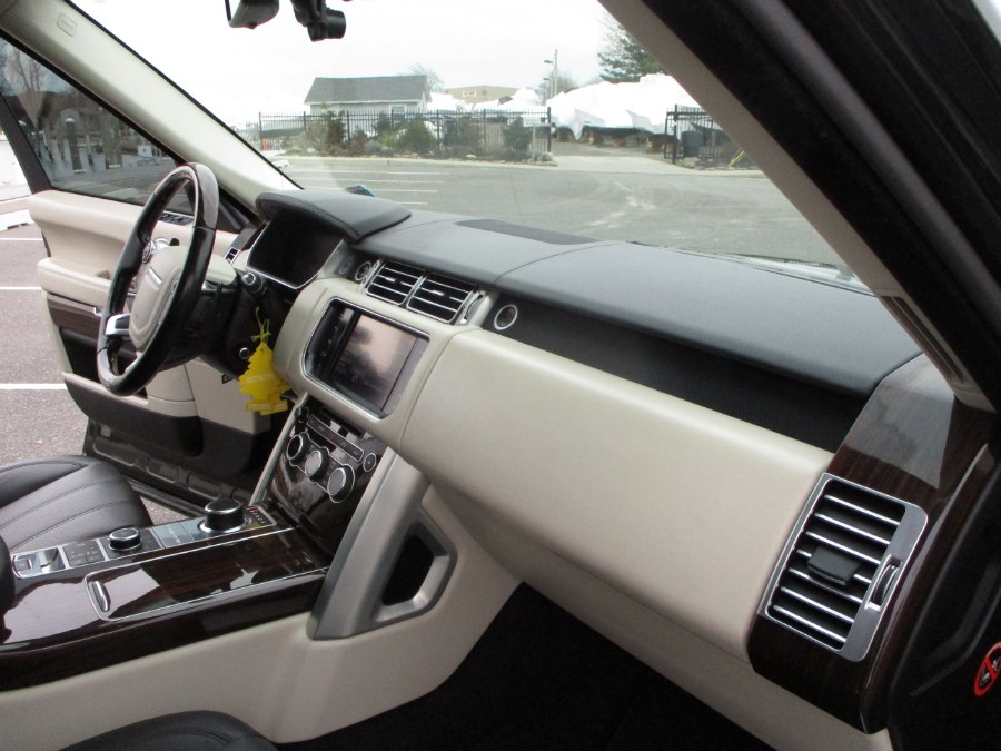 2014 Land Rover Range Rover 4WD 4dr HSE, available for sale in Massapequa, New York | South Shore Auto Brokers & Sales. Massapequa, New York 2014 Land Rover Range Rover 4WD 4dr HSE, available for sale in Massapequa, New York | South Shore Auto Brokers & Sales. Massapequa, New York