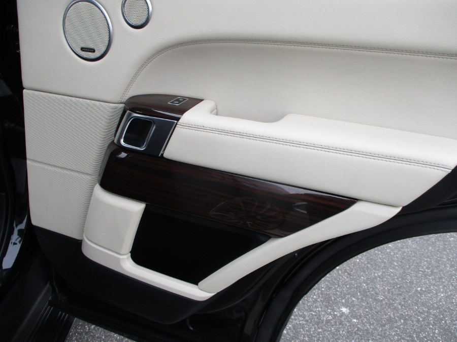 2014 Land Rover Range Rover 4WD 4dr HSE, available for sale in Massapequa, New York | South Shore Auto Brokers & Sales. Massapequa, New York 2014 Land Rover Range Rover 4WD 4dr HSE, available for sale in Massapequa, New York | South Shore Auto Brokers & Sales. Massapequa, New York