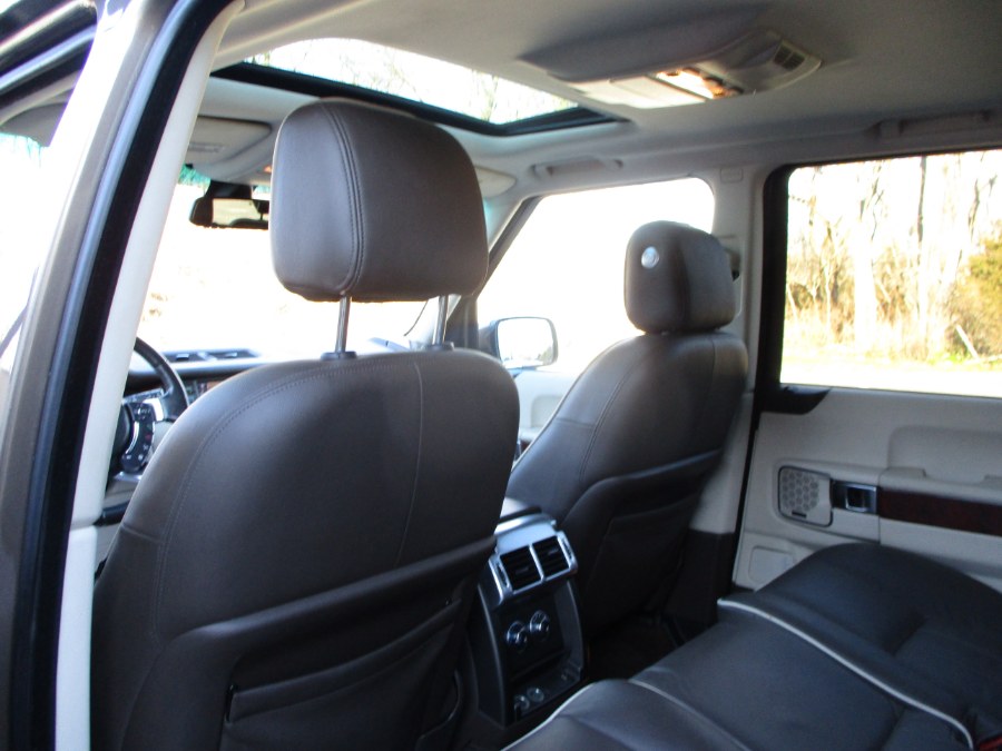 2012 Land Rover Range Rover 4WD 4dr HSE, available for sale in Massapequa, New York | South Shore Auto Brokers & Sales. Massapequa, New York 2012 Land Rover Range Rover 4WD 4dr HSE, available for sale in Massapequa, New York | South Shore Auto Brokers & Sales. Massapequa, New York