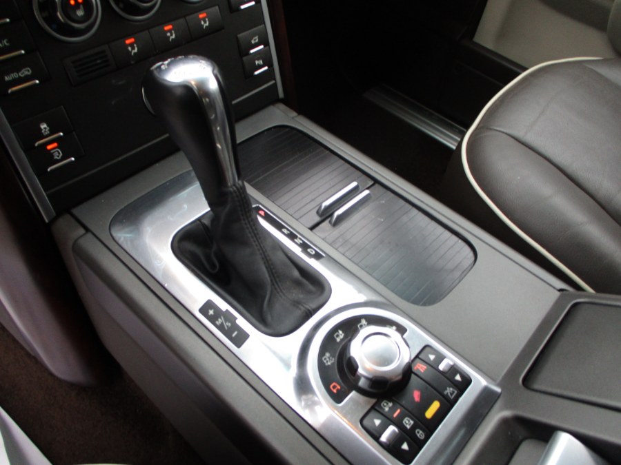 2012 Land Rover Range Rover 4WD 4dr HSE, available for sale in Massapequa, New York | South Shore Auto Brokers & Sales. Massapequa, New York 2012 Land Rover Range Rover 4WD 4dr HSE, available for sale in Massapequa, New York | South Shore Auto Brokers & Sales. Massapequa, New York