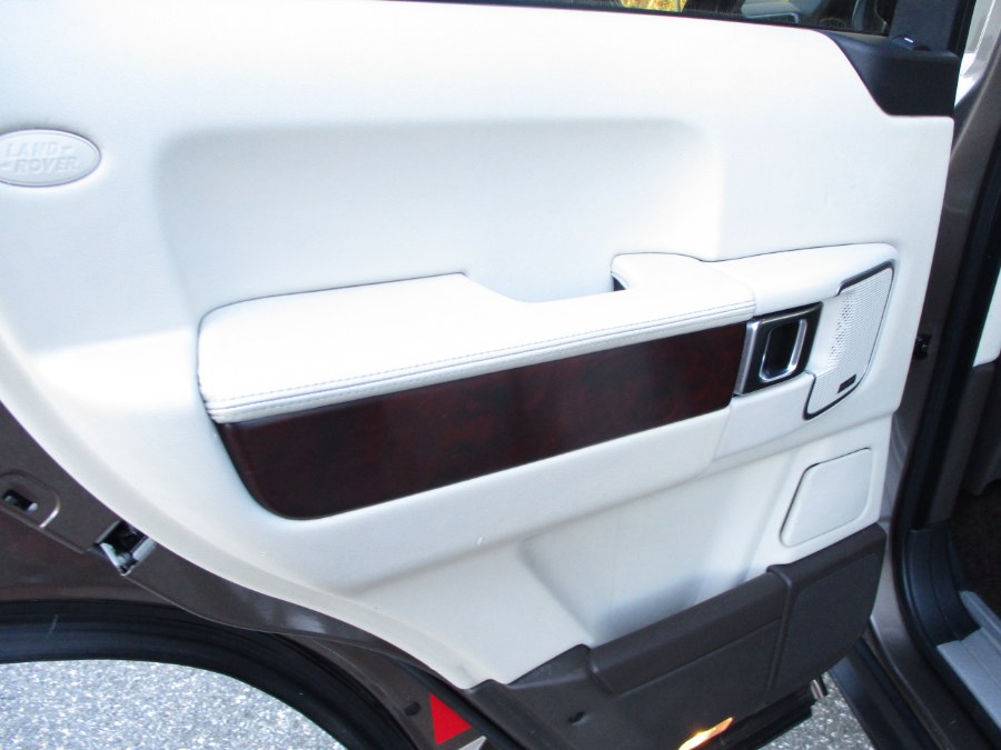 2012 Land Rover Range Rover 4WD 4dr HSE, available for sale in Massapequa, New York | South Shore Auto Brokers & Sales. Massapequa, New York 2012 Land Rover Range Rover 4WD 4dr HSE, available for sale in Massapequa, New York | South Shore Auto Brokers & Sales. Massapequa, New York