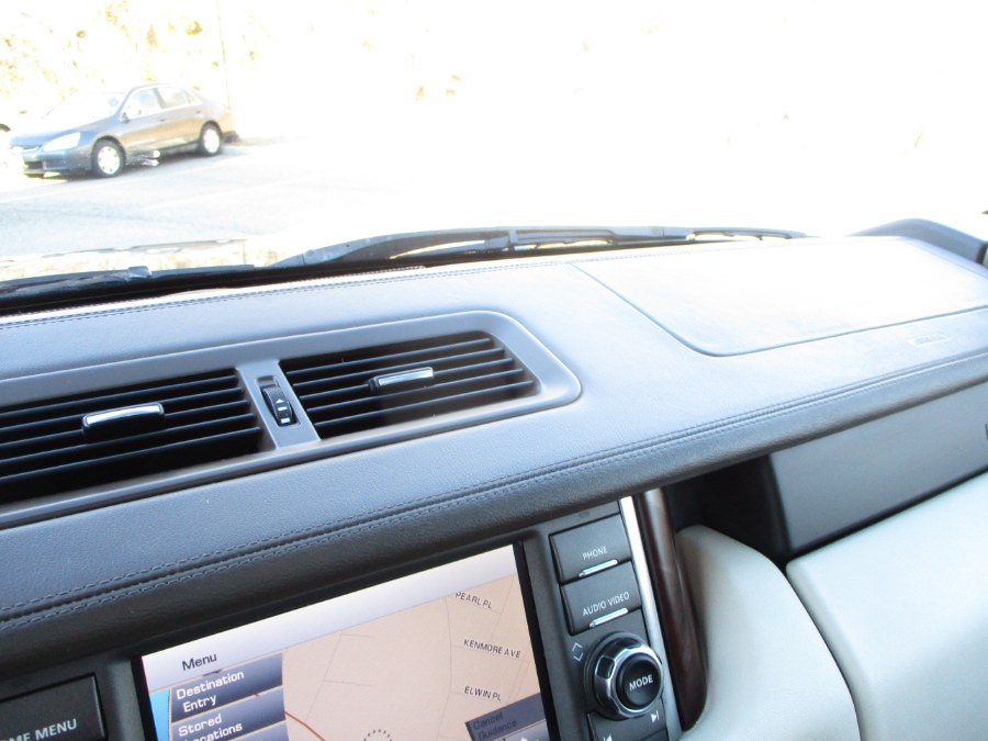 2012 Land Rover Range Rover 4WD 4dr HSE, available for sale in Massapequa, New York | South Shore Auto Brokers & Sales. Massapequa, New York 2012 Land Rover Range Rover 4WD 4dr HSE, available for sale in Massapequa, New York | South Shore Auto Brokers & Sales. Massapequa, New York