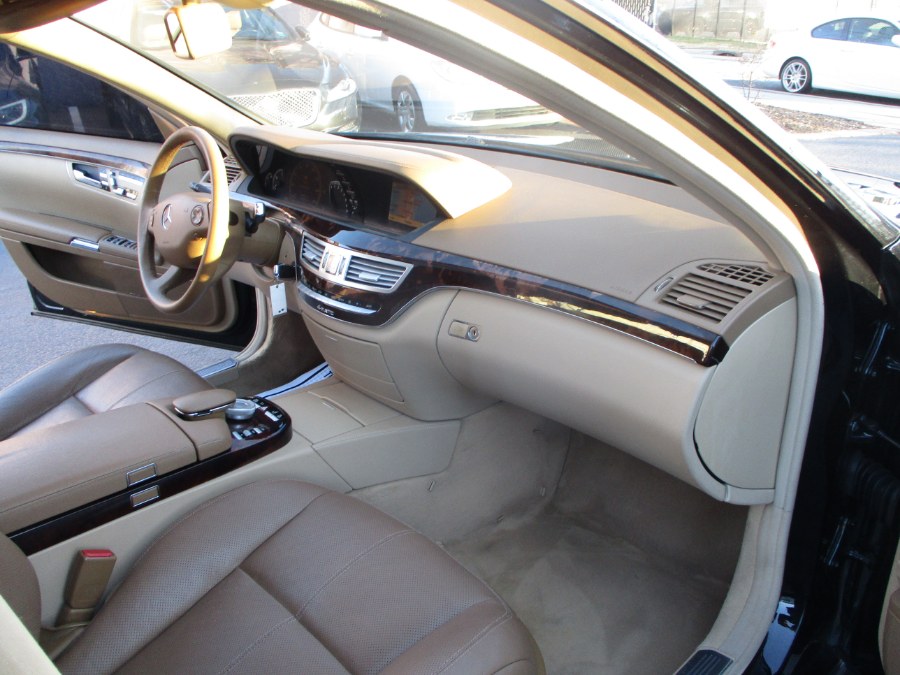 2007 Mercedes-Benz S-Class 4dr Sdn 5.5L V8 4MATIC, available for sale in Massapequa, New York | South Shore Auto Brokers & Sales. Massapequa, New York 2007 Mercedes-Benz S-Class 4dr Sdn 5.5L V8 4MATIC, available for sale in Massapequa, New York | South Shore Auto Brokers & Sales. Massapequa, New York
