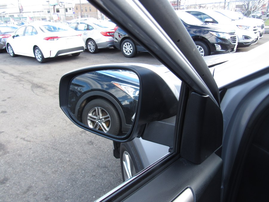 Used Toyota RAV4 XLE AWD (Natl) 2018 | NJ Used Cars Center. Irvington, New Jersey Used Toyota RAV4 XLE AWD (Natl) 2018 | NJ Used Cars Center. Irvington, New Jersey