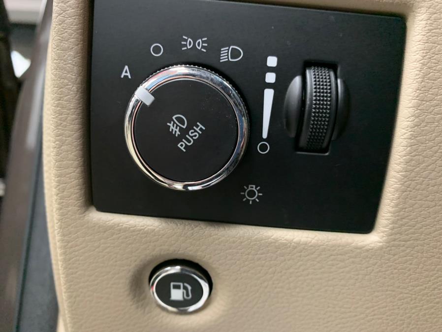 2017 Jeep Limited Grand Cherokee Limited 4x4, available for sale in Inwood, New York | 5 Towns Drive. Inwood, New York 2017 Jeep Limited Grand Cherokee Limited 4x4, available for sale in Inwood, New York | 5 Towns Drive. Inwood, New York