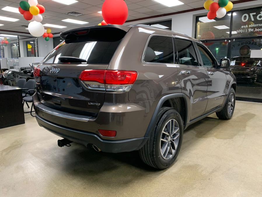 2017 Jeep Limited Grand Cherokee Limited 4x4, available for sale in Inwood, New York | 5 Towns Drive. Inwood, New York 2017 Jeep Limited Grand Cherokee Limited 4x4, available for sale in Inwood, New York | 5 Towns Drive. Inwood, New York