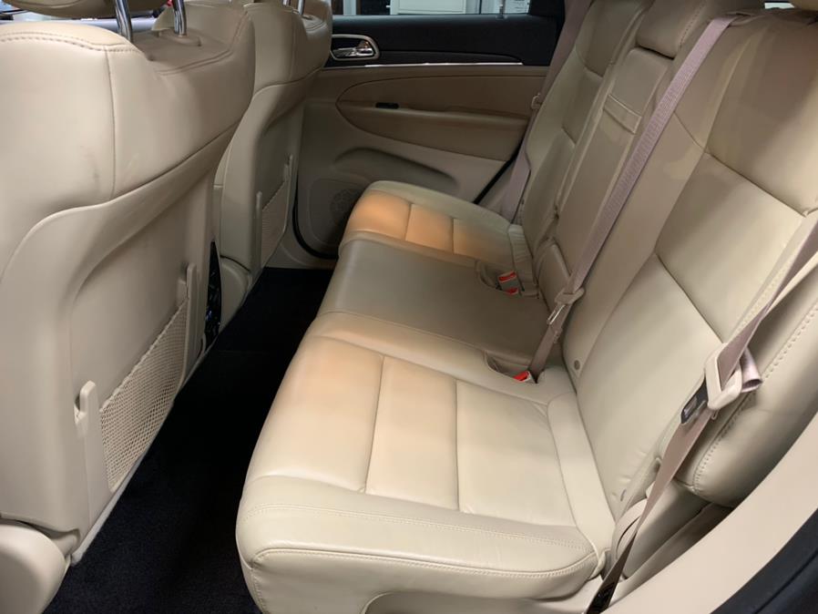 2017 Jeep Limited Grand Cherokee Limited 4x4, available for sale in Inwood, New York | 5 Towns Drive. Inwood, New York 2017 Jeep Limited Grand Cherokee Limited 4x4, available for sale in Inwood, New York | 5 Towns Drive. Inwood, New York