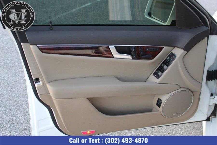 Used Mercedes-Benz C-Class 4dr Sdn C300 Luxury 4MATIC 2014 | Morsi Automotive Corp. New Castle, Delaware Used Mercedes-Benz C-Class 4dr Sdn C300 Luxury 4MATIC 2014 | Morsi Automotive Corp. New Castle, Delaware