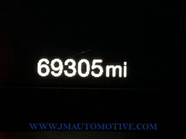 2016 Jeep Renegade 4WD 4dr Latitude, available for sale in Naugatuck, Connecticut | J&M Automotive Sls&Svc LLC. Naugatuck, Connecticut 2016 Jeep Renegade 4WD 4dr Latitude, available for sale in Naugatuck, Connecticut | J&M Automotive Sls&Svc LLC. Naugatuck, Connecticut