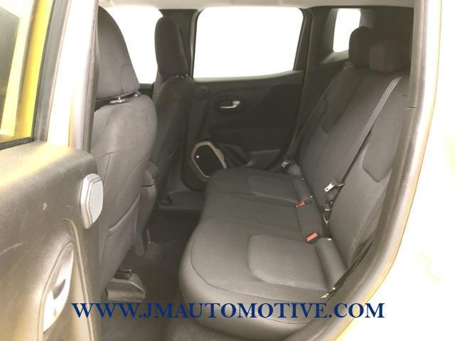 2016 Jeep Renegade 4WD 4dr Latitude, available for sale in Naugatuck, Connecticut | J&M Automotive Sls&Svc LLC. Naugatuck, Connecticut 2016 Jeep Renegade 4WD 4dr Latitude, available for sale in Naugatuck, Connecticut | J&M Automotive Sls&Svc LLC. Naugatuck, Connecticut