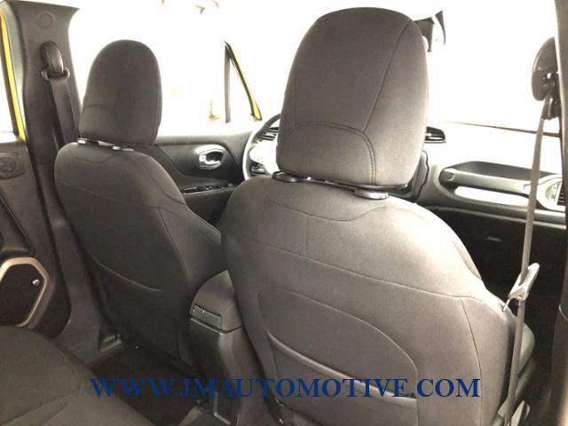 2016 Jeep Renegade 4WD 4dr Latitude, available for sale in Naugatuck, Connecticut | J&M Automotive Sls&Svc LLC. Naugatuck, Connecticut 2016 Jeep Renegade 4WD 4dr Latitude, available for sale in Naugatuck, Connecticut | J&M Automotive Sls&Svc LLC. Naugatuck, Connecticut