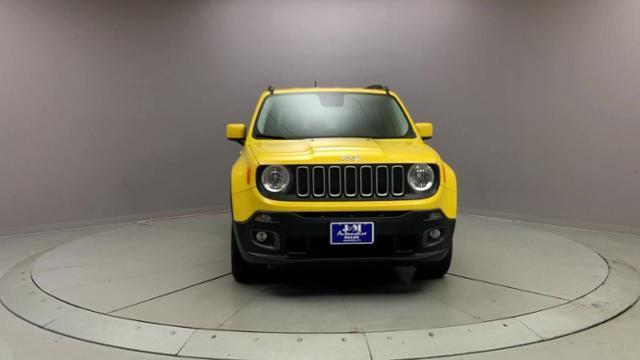 2016 Jeep Renegade 4WD 4dr Latitude, available for sale in Naugatuck, Connecticut | J&M Automotive Sls&Svc LLC. Naugatuck, Connecticut 2016 Jeep Renegade 4WD 4dr Latitude, available for sale in Naugatuck, Connecticut | J&M Automotive Sls&Svc LLC. Naugatuck, Connecticut