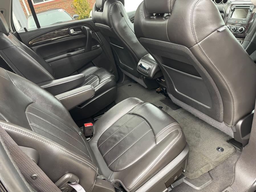 Used Buick Enclave AWD 4dr Leather 2015 | Mike And Tony Auto Sales, Inc. South Windsor, Connecticut Used Buick Enclave AWD 4dr Leather 2015 | Mike And Tony Auto Sales, Inc. South Windsor, Connecticut