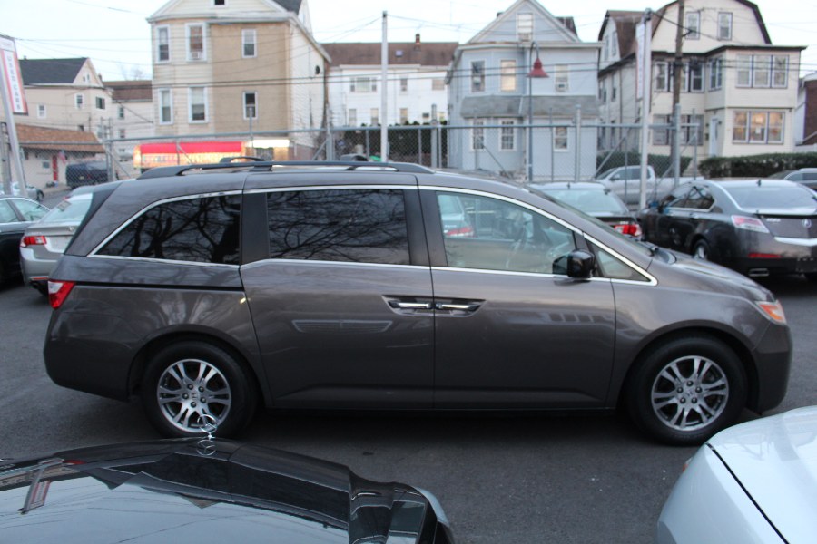 2012 Honda Odyssey EX-L 5dr EX-L w/RES, available for sale in Paterson, New Jersey | Xcell Motors LLC. Paterson, New Jersey 2012 Honda Odyssey EX-L 5dr EX-L w/RES, available for sale in Paterson, New Jersey | Xcell Motors LLC. Paterson, New Jersey