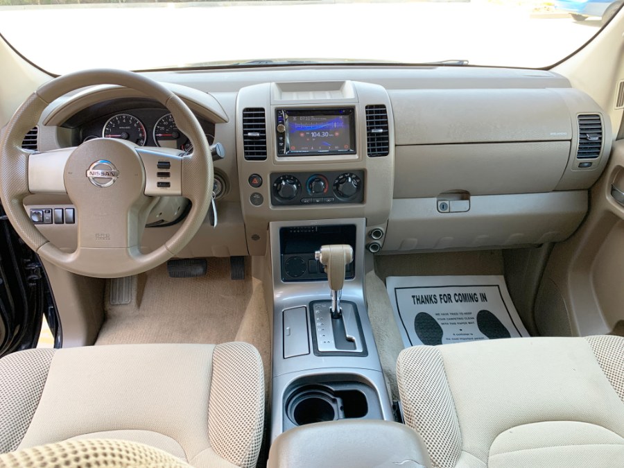 Used Nissan Pathfinder LE 2WD 2006 | Pacific Green Line. Stanton, California Used Nissan Pathfinder LE 2WD 2006 | Pacific Green Line. Stanton, California