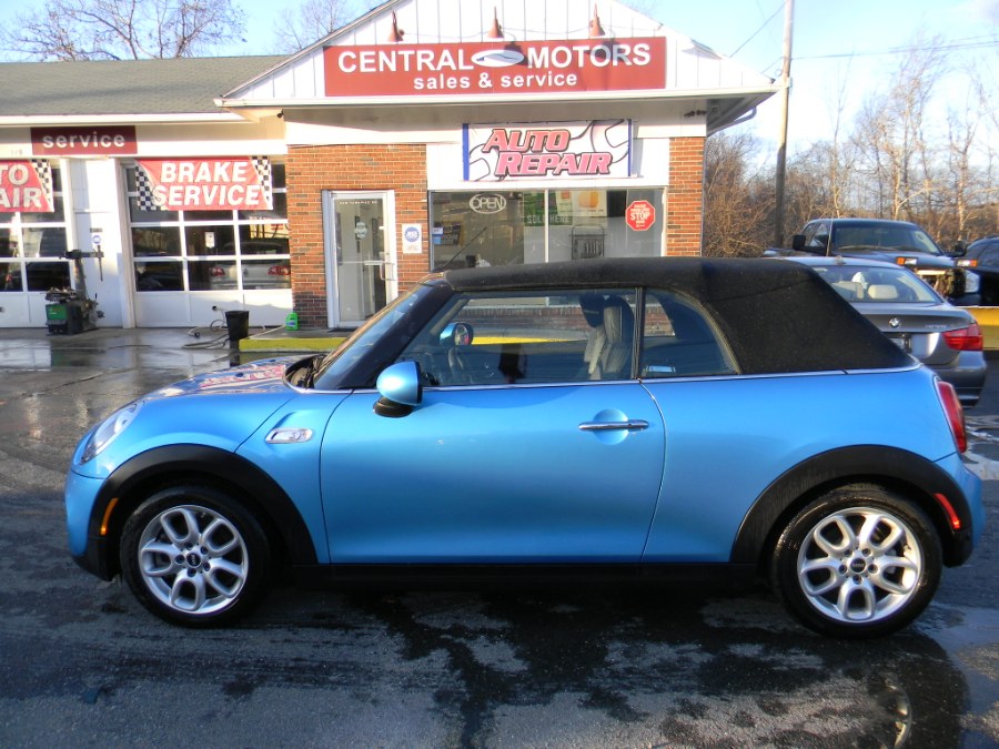 Used MINI Convertible Cooper S FWD 2018 | M&M Vehicles Inc dba Central Motors. Southborough, Massachusetts Used MINI Convertible Cooper S FWD 2018 | M&M Vehicles Inc dba Central Motors. Southborough, Massachusetts