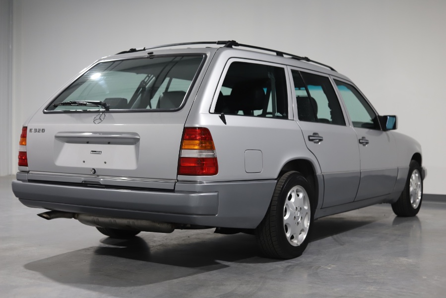 1995 Mercedes-Benz E Class 4dr Wagon 3.2L, available for sale in North Salem, New York | Meccanic Shop North Inc. North Salem, New York 1995 Mercedes-Benz E Class 4dr Wagon 3.2L, available for sale in North Salem, New York | Meccanic Shop North Inc. North Salem, New York