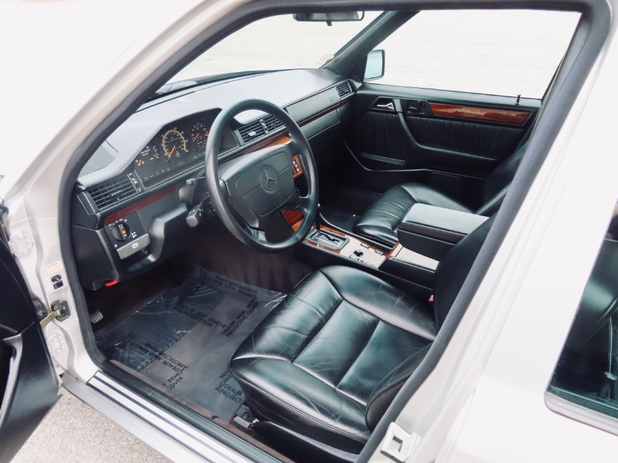 1995 Mercedes-Benz E Class 4dr Wagon 3.2L, available for sale in North Salem, New York | Meccanic Shop North Inc. North Salem, New York 1995 Mercedes-Benz E Class 4dr Wagon 3.2L, available for sale in North Salem, New York | Meccanic Shop North Inc. North Salem, New York