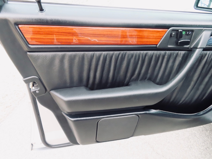 1995 Mercedes-Benz E Class 4dr Wagon 3.2L, available for sale in North Salem, New York | Meccanic Shop North Inc. North Salem, New York 1995 Mercedes-Benz E Class 4dr Wagon 3.2L, available for sale in North Salem, New York | Meccanic Shop North Inc. North Salem, New York