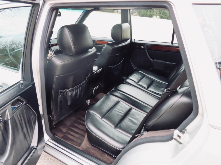 1995 Mercedes-Benz E Class 4dr Wagon 3.2L, available for sale in North Salem, New York | Meccanic Shop North Inc. North Salem, New York 1995 Mercedes-Benz E Class 4dr Wagon 3.2L, available for sale in North Salem, New York | Meccanic Shop North Inc. North Salem, New York