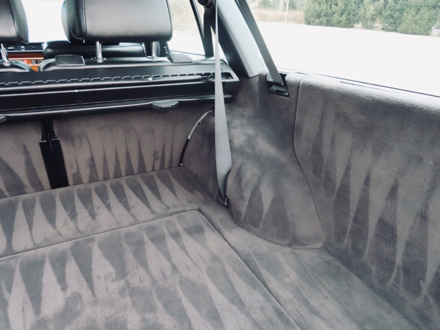 1995 Mercedes-Benz E Class 4dr Wagon 3.2L, available for sale in North Salem, New York | Meccanic Shop North Inc. North Salem, New York 1995 Mercedes-Benz E Class 4dr Wagon 3.2L, available for sale in North Salem, New York | Meccanic Shop North Inc. North Salem, New York