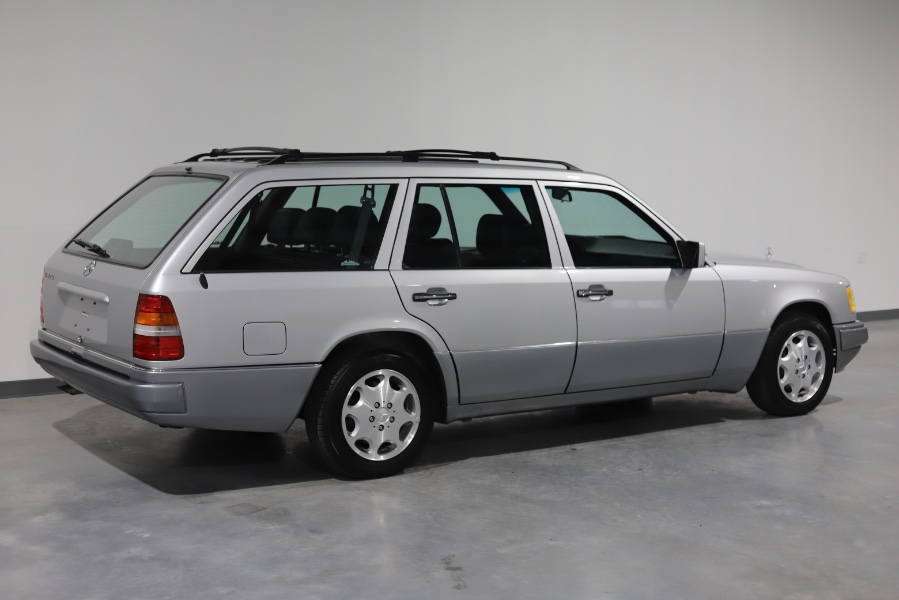 1995 Mercedes-Benz E Class 4dr Wagon 3.2L, available for sale in North Salem, New York | Meccanic Shop North Inc. North Salem, New York 1995 Mercedes-Benz E Class 4dr Wagon 3.2L, available for sale in North Salem, New York | Meccanic Shop North Inc. North Salem, New York