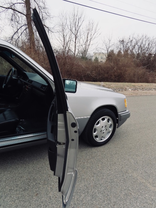 1995 Mercedes-Benz E Class 4dr Wagon 3.2L, available for sale in North Salem, New York | Meccanic Shop North Inc. North Salem, New York 1995 Mercedes-Benz E Class 4dr Wagon 3.2L, available for sale in North Salem, New York | Meccanic Shop North Inc. North Salem, New York