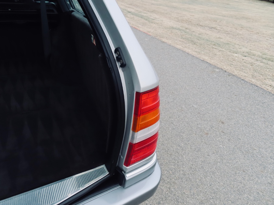 1995 Mercedes-Benz E Class 4dr Wagon 3.2L, available for sale in North Salem, New York | Meccanic Shop North Inc. North Salem, New York 1995 Mercedes-Benz E Class 4dr Wagon 3.2L, available for sale in North Salem, New York | Meccanic Shop North Inc. North Salem, New York