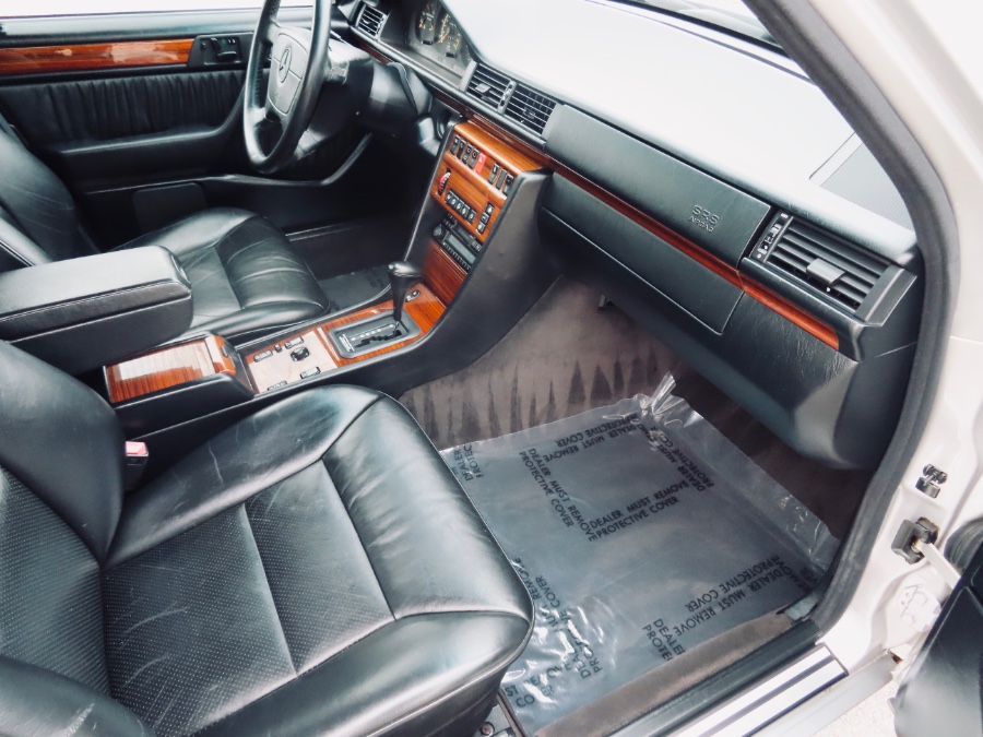 1995 Mercedes-Benz E Class 4dr Wagon 3.2L, available for sale in North Salem, New York | Meccanic Shop North Inc. North Salem, New York 1995 Mercedes-Benz E Class 4dr Wagon 3.2L, available for sale in North Salem, New York | Meccanic Shop North Inc. North Salem, New York