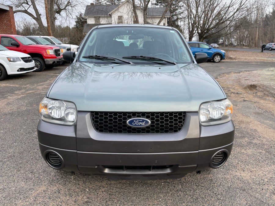 2007 Ford Escape 2WD 4dr I4 Auto XLS, available for sale in East Windsor, Connecticut | Toro Auto. East Windsor, Connecticut 2007 Ford Escape 2WD 4dr I4 Auto XLS, available for sale in East Windsor, Connecticut | Toro Auto. East Windsor, Connecticut