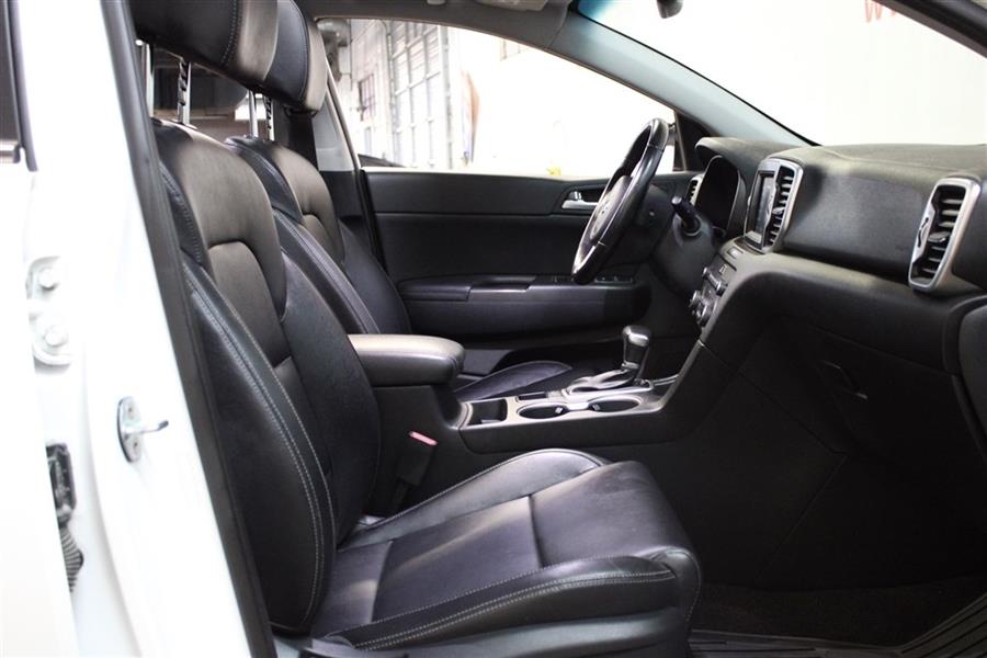 2017 Kia Sportage EX, available for sale in Paterson, New Jersey | Fast Track Motors. Paterson, New Jersey 2017 Kia Sportage EX, available for sale in Paterson, New Jersey | Fast Track Motors. Paterson, New Jersey