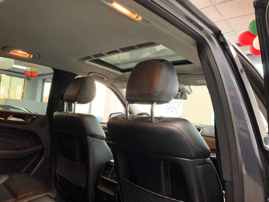 2015 Mercedes-Benz M-Class 4MATIC 4dr ML350, available for sale in Inwood, New York | 5 Towns Drive. Inwood, New York 2015 Mercedes-Benz M-Class 4MATIC 4dr ML350, available for sale in Inwood, New York | 5 Towns Drive. Inwood, New York