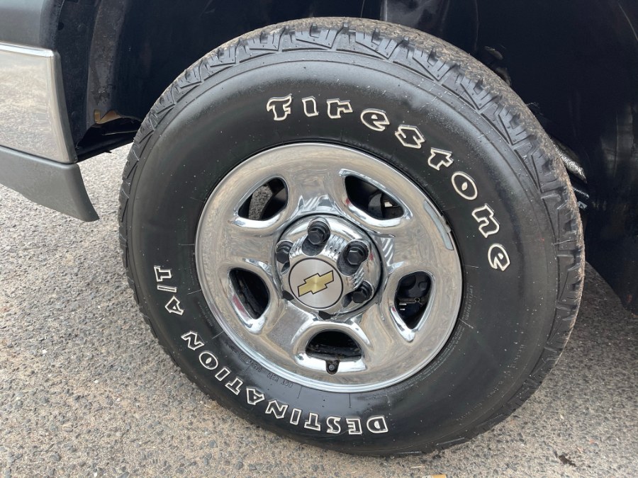 2003 Chevrolet Silverado 1500 Ext Cab 143.5" WB 4WD LT, available for sale in East Windsor, Connecticut | Toro Auto. East Windsor, Connecticut 2003 Chevrolet Silverado 1500 Ext Cab 143.5" WB 4WD LT, available for sale in East Windsor, Connecticut | Toro Auto. East Windsor, Connecticut