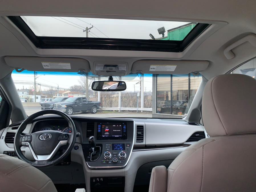 Used Toyota Sienna XLE Premium FWD 8-Passenger (Natl) 2017 | European Auto Expo. Lodi, New Jersey Used Toyota Sienna XLE Premium FWD 8-Passenger (Natl) 2017 | European Auto Expo. Lodi, New Jersey