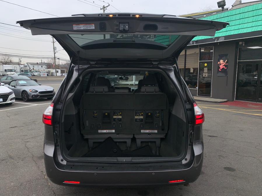 Used Toyota Sienna XLE Premium FWD 8-Passenger (Natl) 2017 | European Auto Expo. Lodi, New Jersey Used Toyota Sienna XLE Premium FWD 8-Passenger (Natl) 2017 | European Auto Expo. Lodi, New Jersey