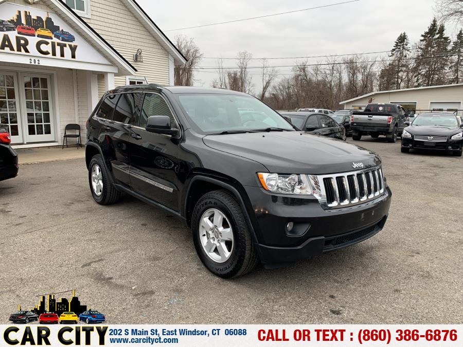 2011 Jeep Grand Cherokee 4WD 4dr Laredo, available for sale in East Windsor, Connecticut | Car City LLC. East Windsor, Connecticut 2011 Jeep Grand Cherokee 4WD 4dr Laredo, available for sale in East Windsor, Connecticut | Car City LLC. East Windsor, Connecticut