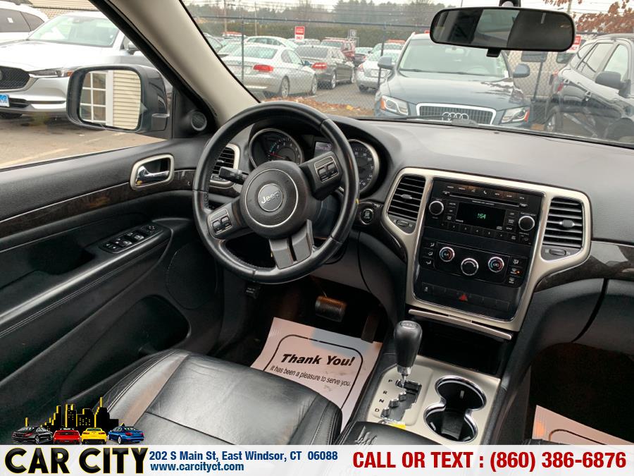 2011 Jeep Grand Cherokee 4WD 4dr Laredo, available for sale in East Windsor, Connecticut | Car City LLC. East Windsor, Connecticut 2011 Jeep Grand Cherokee 4WD 4dr Laredo, available for sale in East Windsor, Connecticut | Car City LLC. East Windsor, Connecticut