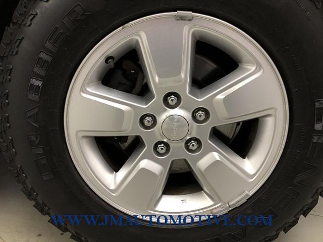 2011 Jeep Liberty 4WD 4dr Sport, available for sale in Naugatuck, Connecticut | J&M Automotive Sls&Svc LLC. Naugatuck, Connecticut 2011 Jeep Liberty 4WD 4dr Sport, available for sale in Naugatuck, Connecticut | J&M Automotive Sls&Svc LLC. Naugatuck, Connecticut