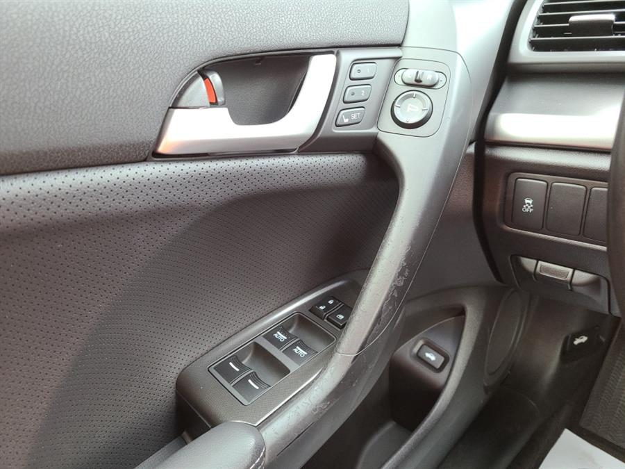 2011 Acura TSX 4dr Sdn Auto Tech Pkg, available for sale in Waterbury, Connecticut | National Auto Brokers, Inc.. Waterbury, Connecticut 2011 Acura TSX 4dr Sdn Auto Tech Pkg, available for sale in Waterbury, Connecticut | National Auto Brokers, Inc.. Waterbury, Connecticut