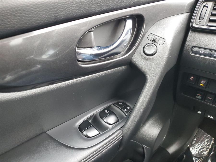 Used Nissan Rogue AWD SV 2017 | Hillside Auto Mall Inc.. Jamaica, New York Used Nissan Rogue AWD SV 2017 | Hillside Auto Mall Inc.. Jamaica, New York
