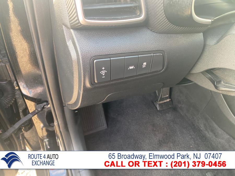Used Hyundai Tucson SE FWD 2019 | Route 4 Auto Exchange. Elmwood Park, New Jersey Used Hyundai Tucson SE FWD 2019 | Route 4 Auto Exchange. Elmwood Park, New Jersey