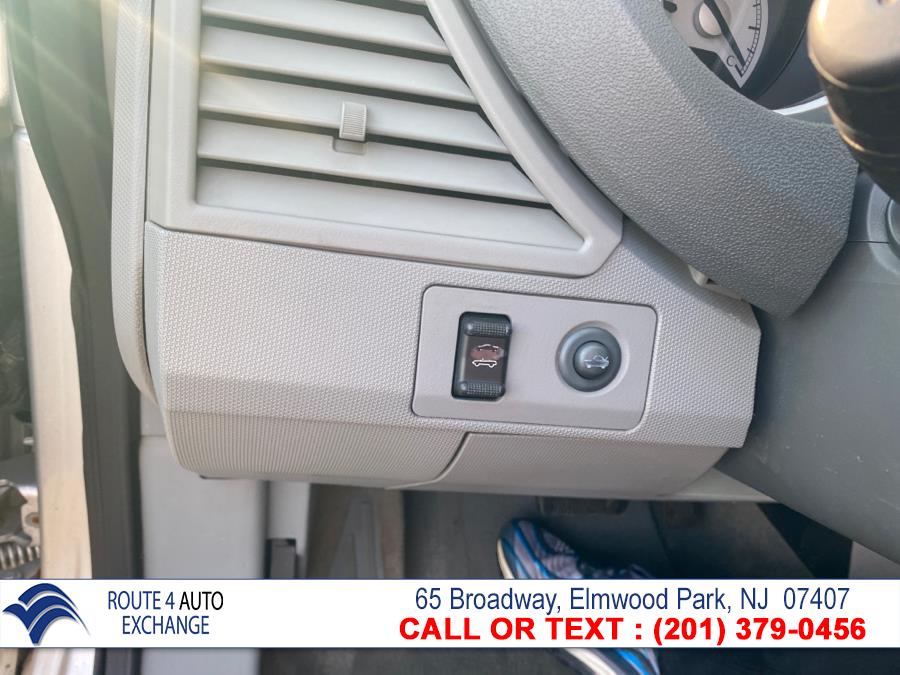 Used Chrysler Sebring 2dr Conv Limited FWD 2008 | Route 4 Auto Exchange. Elmwood Park, New Jersey Used Chrysler Sebring 2dr Conv Limited FWD 2008 | Route 4 Auto Exchange. Elmwood Park, New Jersey