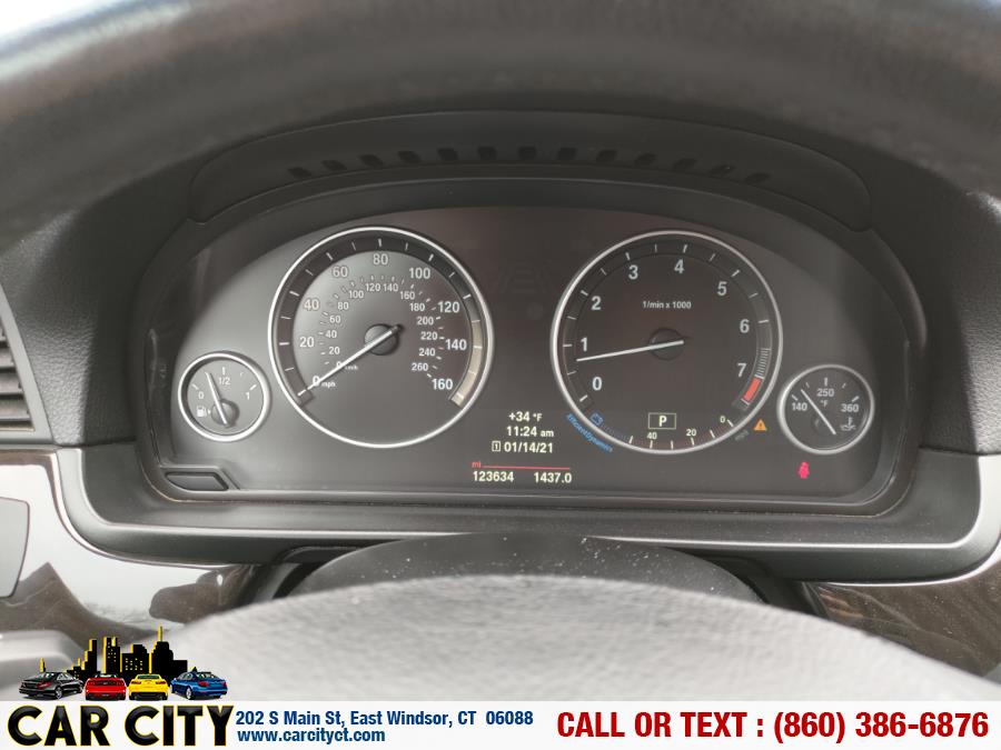 2014 BMW 5 Series 4dr Sdn 528i xDrive AWD, available for sale in East Windsor, Connecticut | Car City LLC. East Windsor, Connecticut 2014 BMW 5 Series 4dr Sdn 528i xDrive AWD, available for sale in East Windsor, Connecticut | Car City LLC. East Windsor, Connecticut