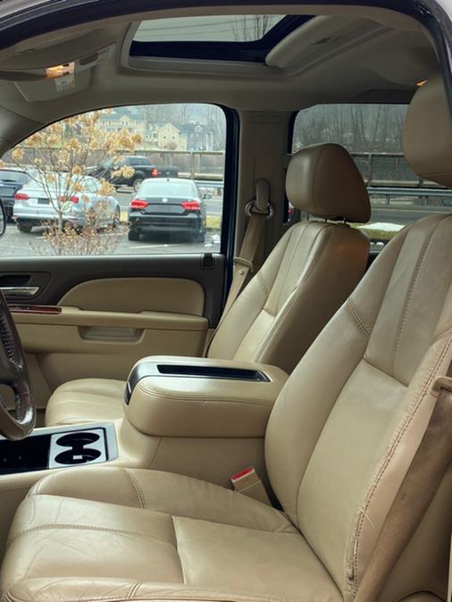 Used GMC Sierra 1500 4WD Crew Cab 143.5" SLT 2010 | Lava Motors 2 Inc. Canton, Connecticut Used GMC Sierra 1500 4WD Crew Cab 143.5" SLT 2010 | Lava Motors 2 Inc. Canton, Connecticut