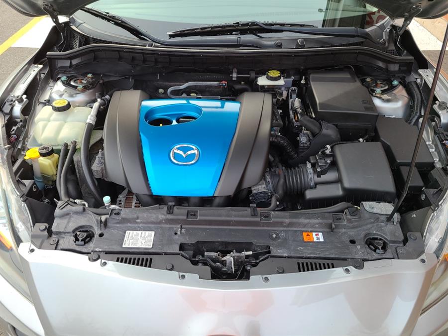 2012 Mazda Mazda3 4dr Sdn i Touring, available for sale in Waterbury, Connecticut | National Auto Brokers, Inc.. Waterbury, Connecticut 2012 Mazda Mazda3 4dr Sdn i Touring, available for sale in Waterbury, Connecticut | National Auto Brokers, Inc.. Waterbury, Connecticut
