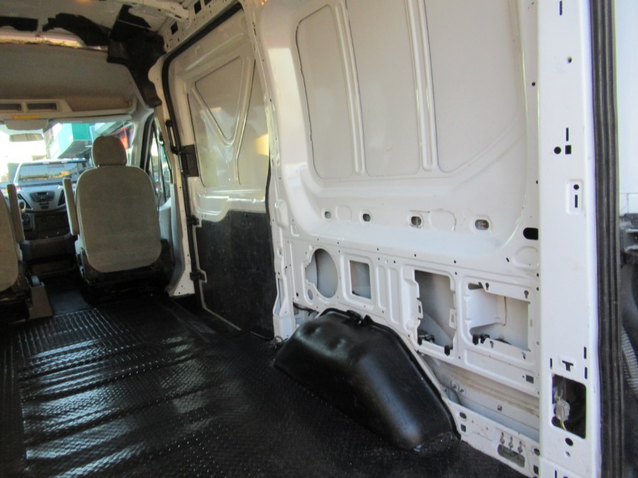 Used Ford Transit Cargo Van T-150 130" Med Rf 8600 GVWR Sliding RH Dr 2015 | Pepmore Auto Sales Inc.. Woodside, New York Used Ford Transit Cargo Van T-150 130" Med Rf 8600 GVWR Sliding RH Dr 2015 | Pepmore Auto Sales Inc.. Woodside, New York